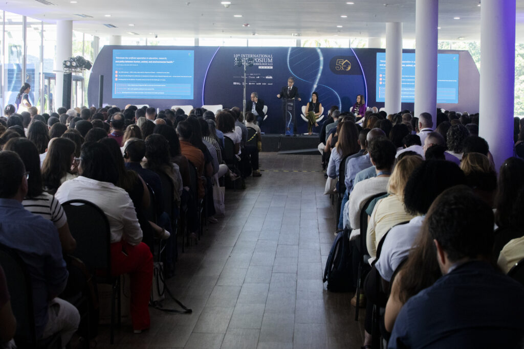 Priscila Ferraz, Vice President of Production and Innovation in Health at Fiocruz and Deputy Executive Secretary of the Global Coalition for Local and Regional Production, Innovation and Equitable Access. Photo credit: Monara Barreto